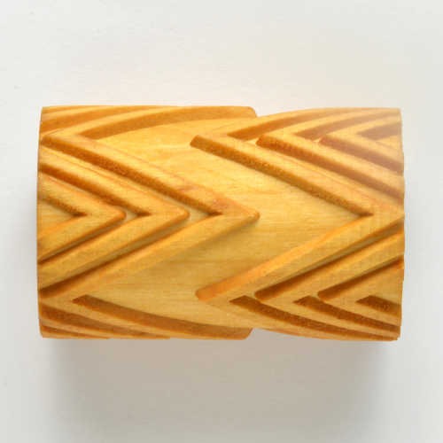 RL-005 Large Handle Roller – Two Triangle Rows