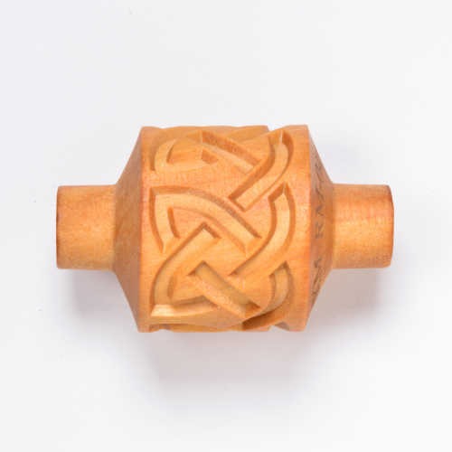 RM-048 Medium Handle Roller – Celtic Boarder 1