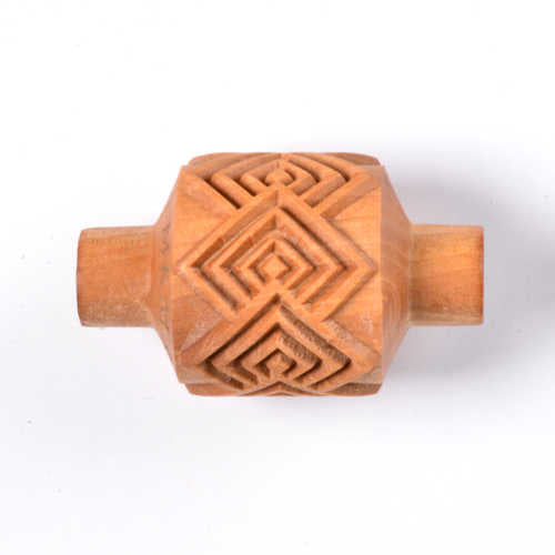 RM-052 Medium Handle Roller – Overlapping Squares
