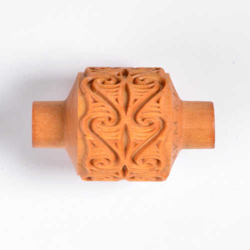 RM-054 Medium Handle Roller – Flying Butterfly