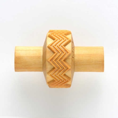 RS-004 Small Handle Roller – 4 Zigzag