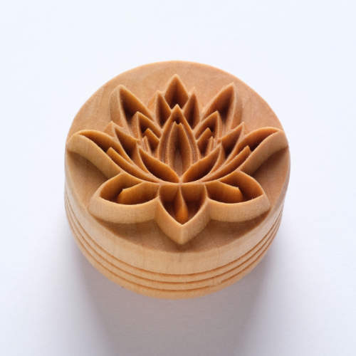Scl-139 Large Round Stamp – Blooming Lotus