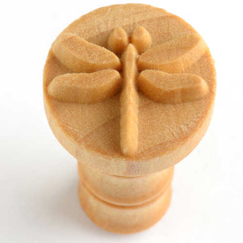Scm-149 Medium Round Stamp – Dragonfly