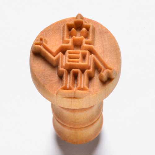 Scm-223 Medium Round Stamp – Bob the Robot 2