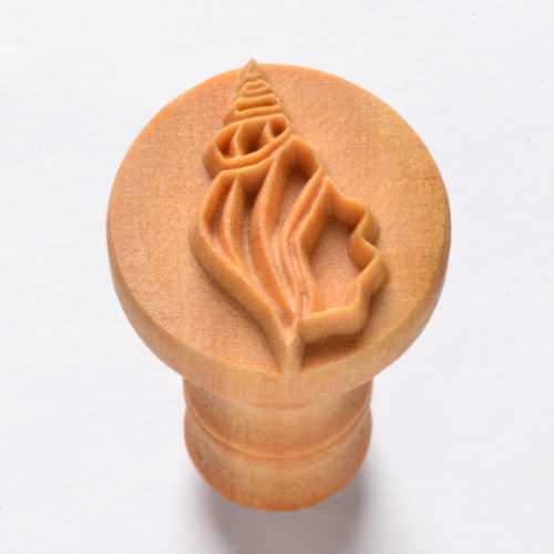 Scm-233 Medium Round Stamp – Conch Shell