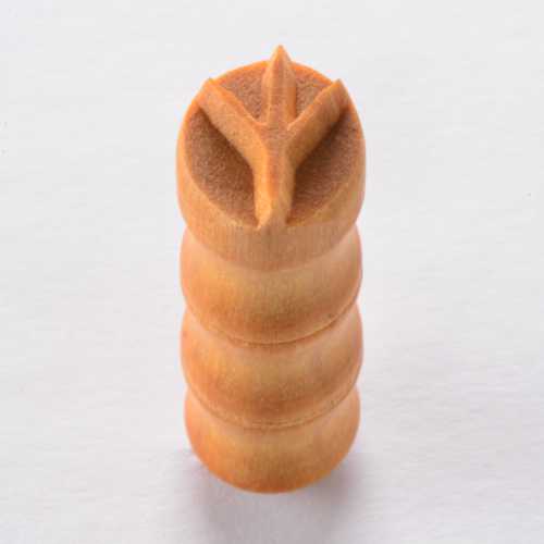 Scs-183 Small Round Stamp – Chicken Footprint