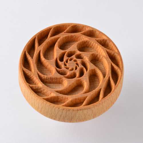 Scxl-040 Extra Large Round Stamp – Floral Spiral