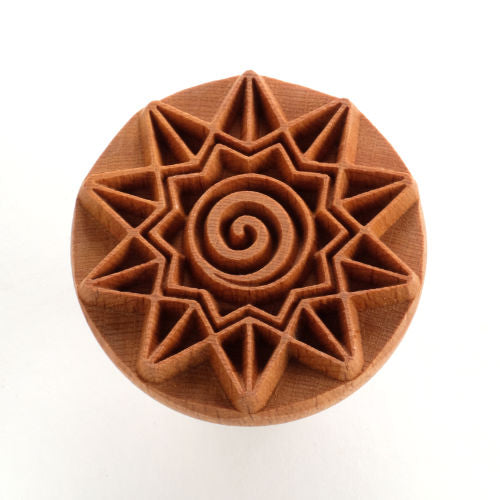 Scxl-061 Extra Large Round Stamp – Spiral Star