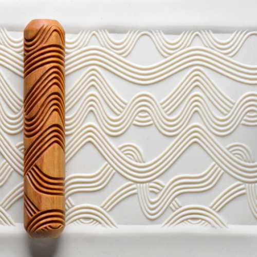 BHR-137 Big Hand Roller – Wavy Lines