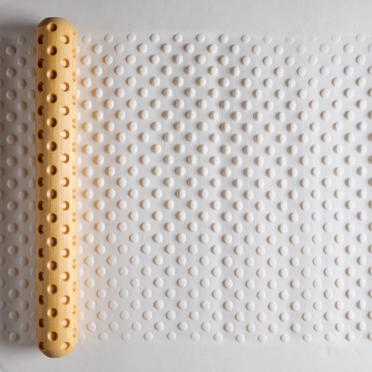 LHR-038 Long Hand Roller – Dots