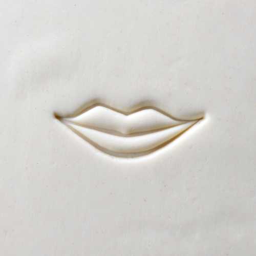 Scl-103 Large Round Stamp – Lips