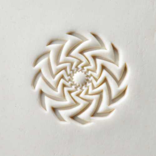 Scl-112 Large Round Stamp – Zigzag Spiral Sun