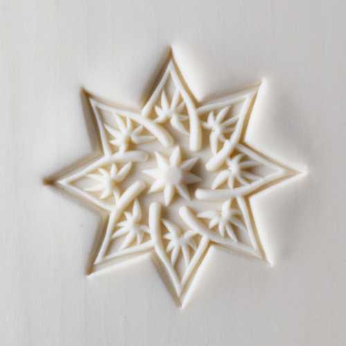Scxl-051 Extra Large Round Stamp – Star Flower