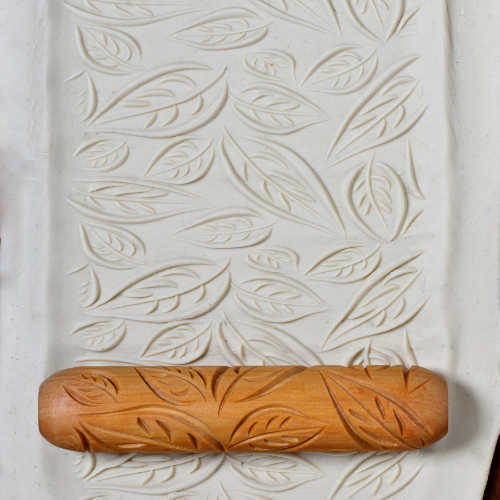 BHR-009 Big Hand Roller – Swirling Leaves