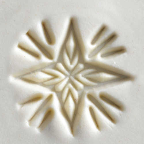 Scm-169 Medium Round Stamp – Christmas Star
