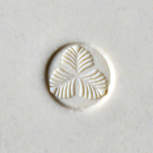 Scs-166 Small Round Stamp – Tri-Leaf