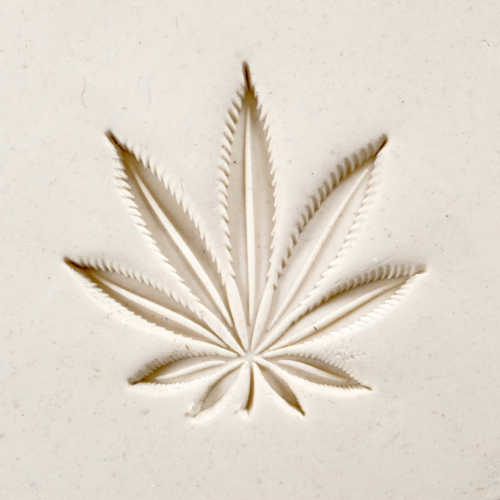 Scxl-012 Extra Large Round Stamp – Hemp Leaf