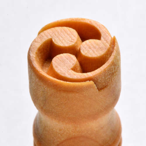 Scs-135 Small Round Stamp – Japanese Spiral
