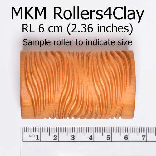 RL-102 Large Handle Roller – Small Bumps