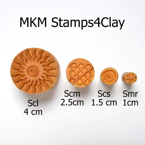Scs-149 Small Round Stamp &#8211; Dragonfly
