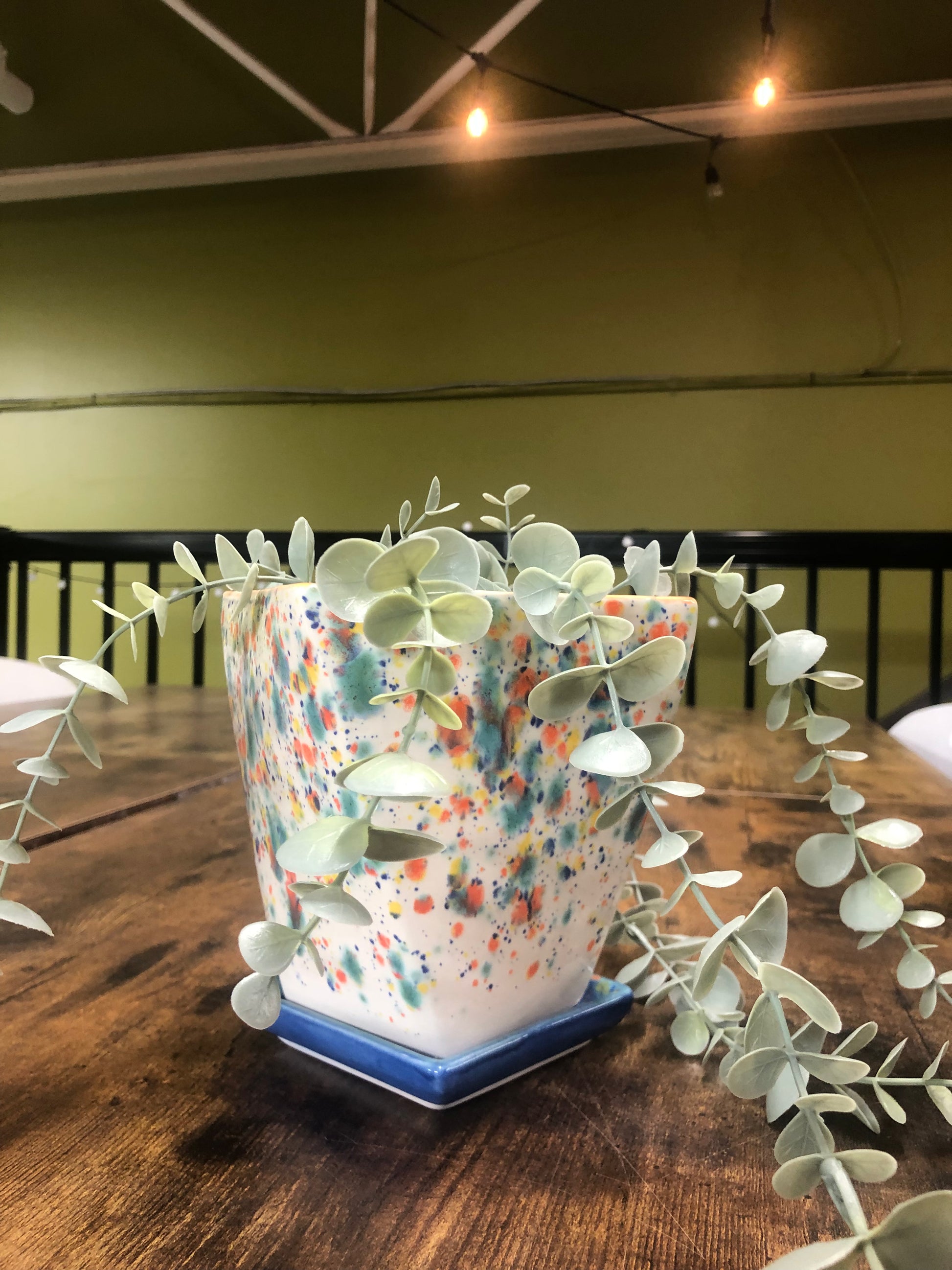 Hurricane Planter - Great White North Pottery Supplies