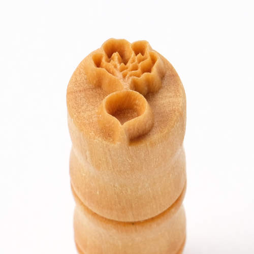 Scs-202 Small Round Stamp – Turnip
