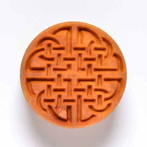 Scl-007 Large Round Stamp – Celtic Knot 1