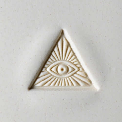 Scl-016 Large Round Stamp &#8211; Pyramid Eye