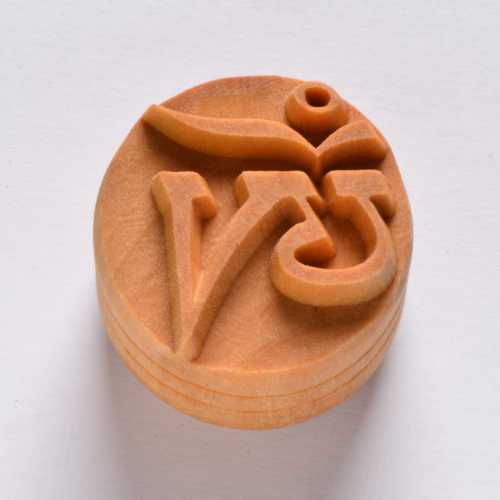 Scl-071 Large Round Stamp – Tibetan Om