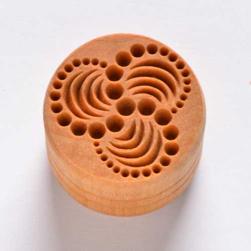 Scl-073 Large Round Stamp – Funky Spiral