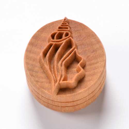 Scl-078 Large Round Stamp &#8211; Conch Shell