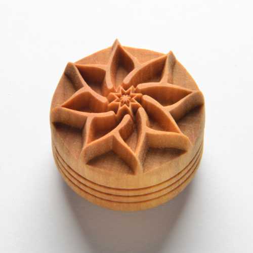 Scl-110 Large Round Stamp – Pinwheel