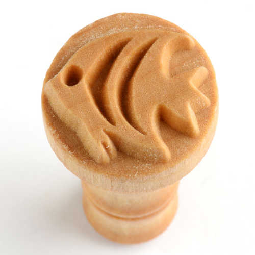Scm-019 Medium Round Stamp &#8211; Tropical Fish