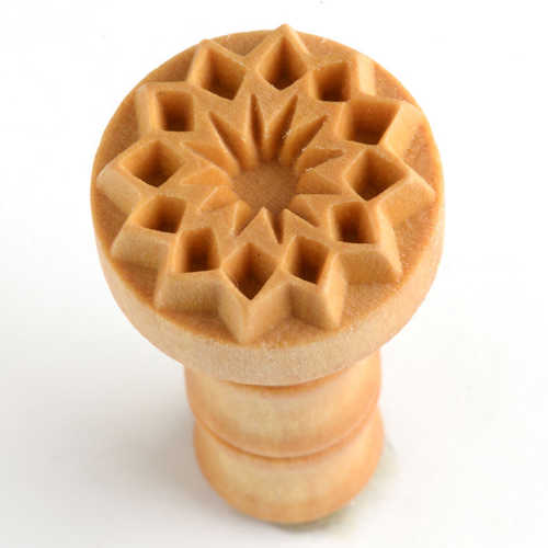 Scm-050 Medium Round Stamp – Sunburst