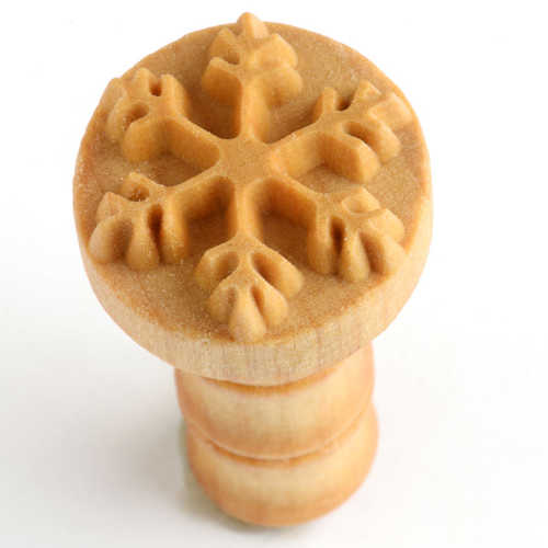 Scm-092 Medium Round Stamp – Snowflake