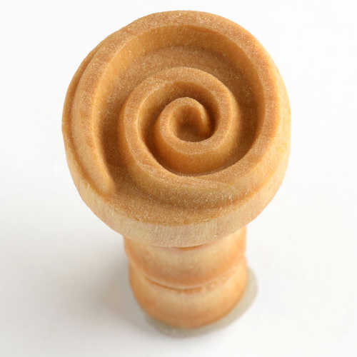 Scm-116 Medium Round Stamp – Spiral