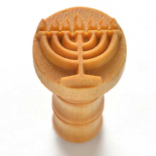 Scm-177 Medium Round Stamp – Candelabra