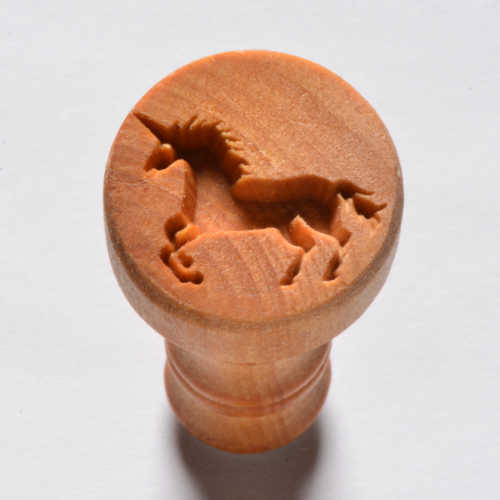Scm-218 Medium Round Stamp – Unicorn 2