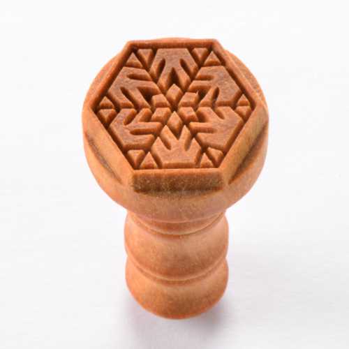 Scm-249 Medium Round Stamp – Snowflake 2