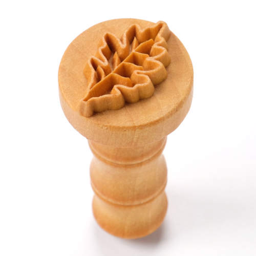 Scm-266 Medium Round Stamp – Oak Leaf Outline