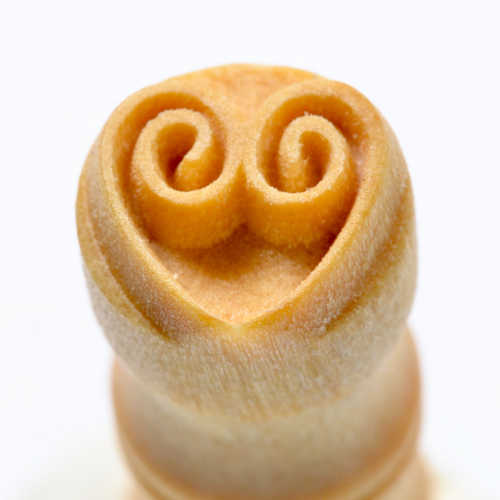 Scs-035 Small Round Stamp &#8211; Double Heart Swirl