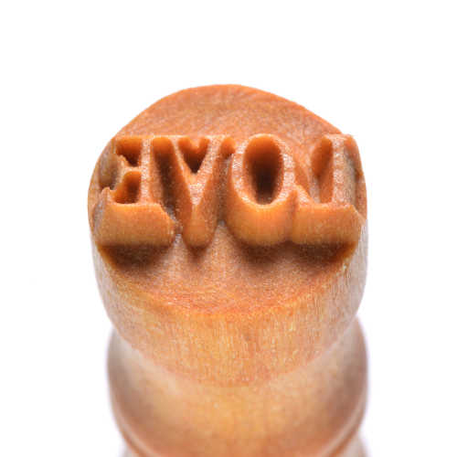 Scs-158 Small Round Stamp &#8211; Love