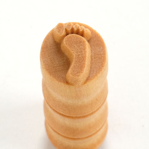 Scs-212 Small Round Stamp – Left Footprint