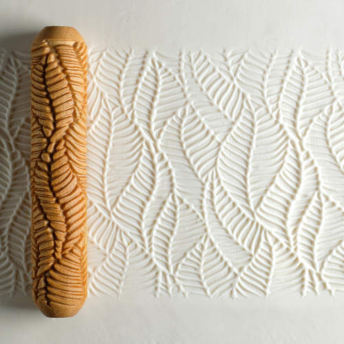 BHR-154 Big Hand Roller – Layered Leaves