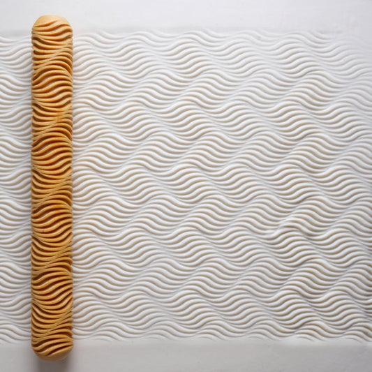 LHR-026 Long Hand Roller – Horizontal Wave Flow