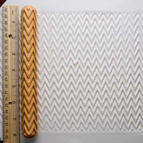 LHR-032 Long Hand Roller – Zigzag