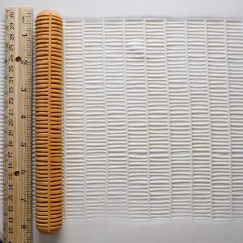 LHR-034 Long Hand Roller – Vertical Layered Lines