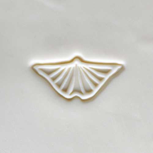 Scl-124 Large Round Stamp &#8211; Spirifer Fossil