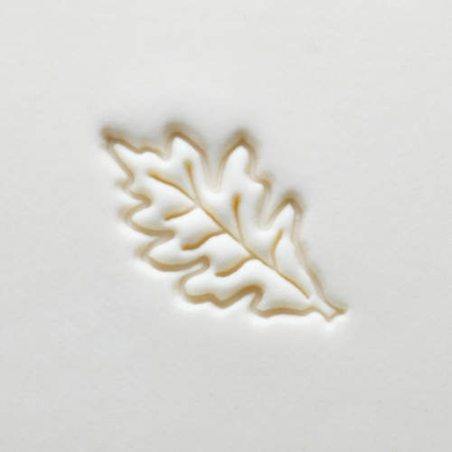 Scl-127 Large Round Stamp &#8211; Oak Leaf Outline