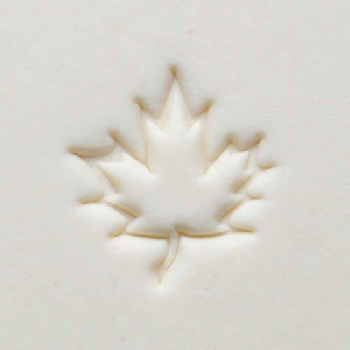 Scm-054 Medium Round Stamp &#8211; Maple Leaf Outline